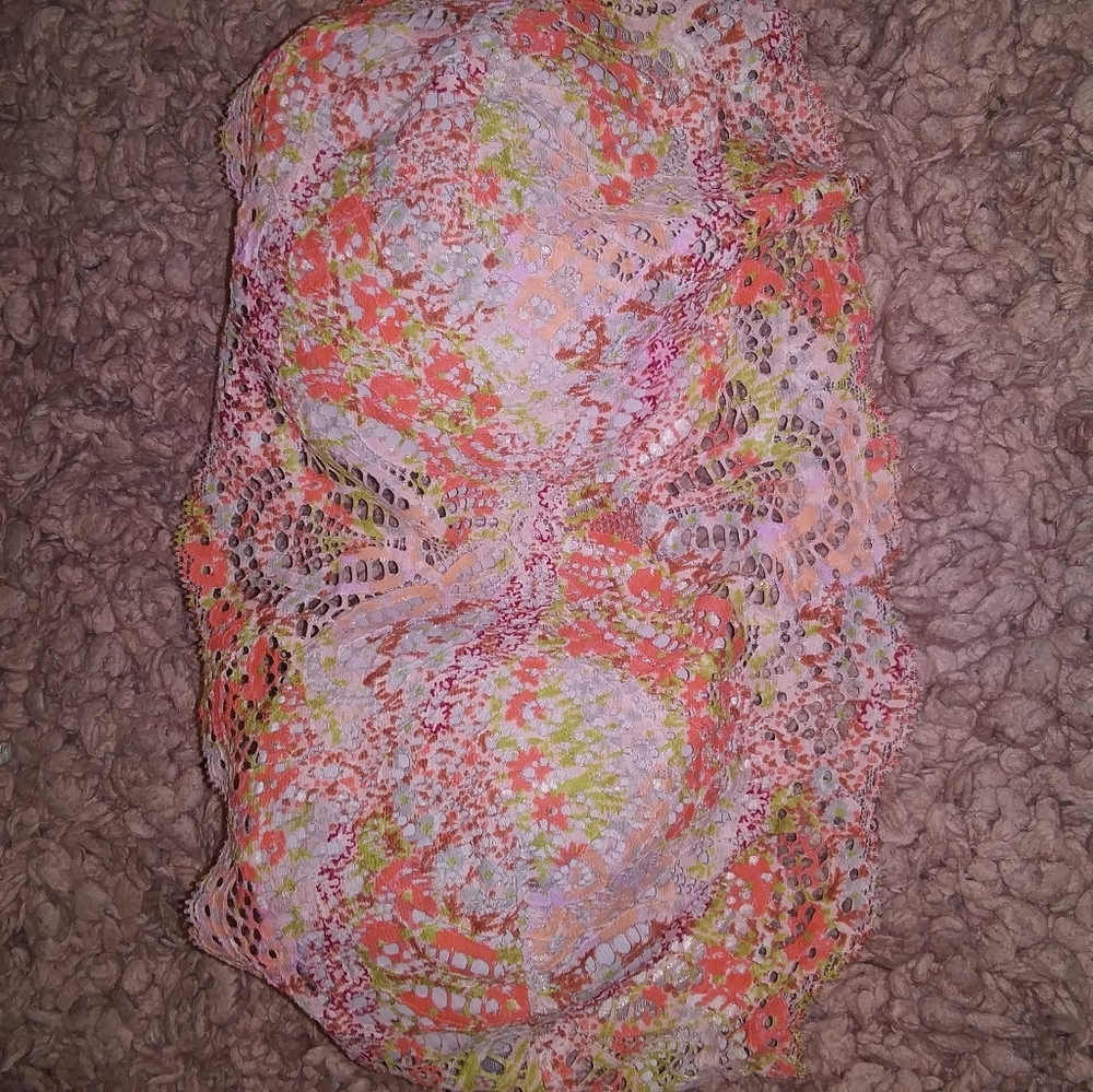 Lace bandeau